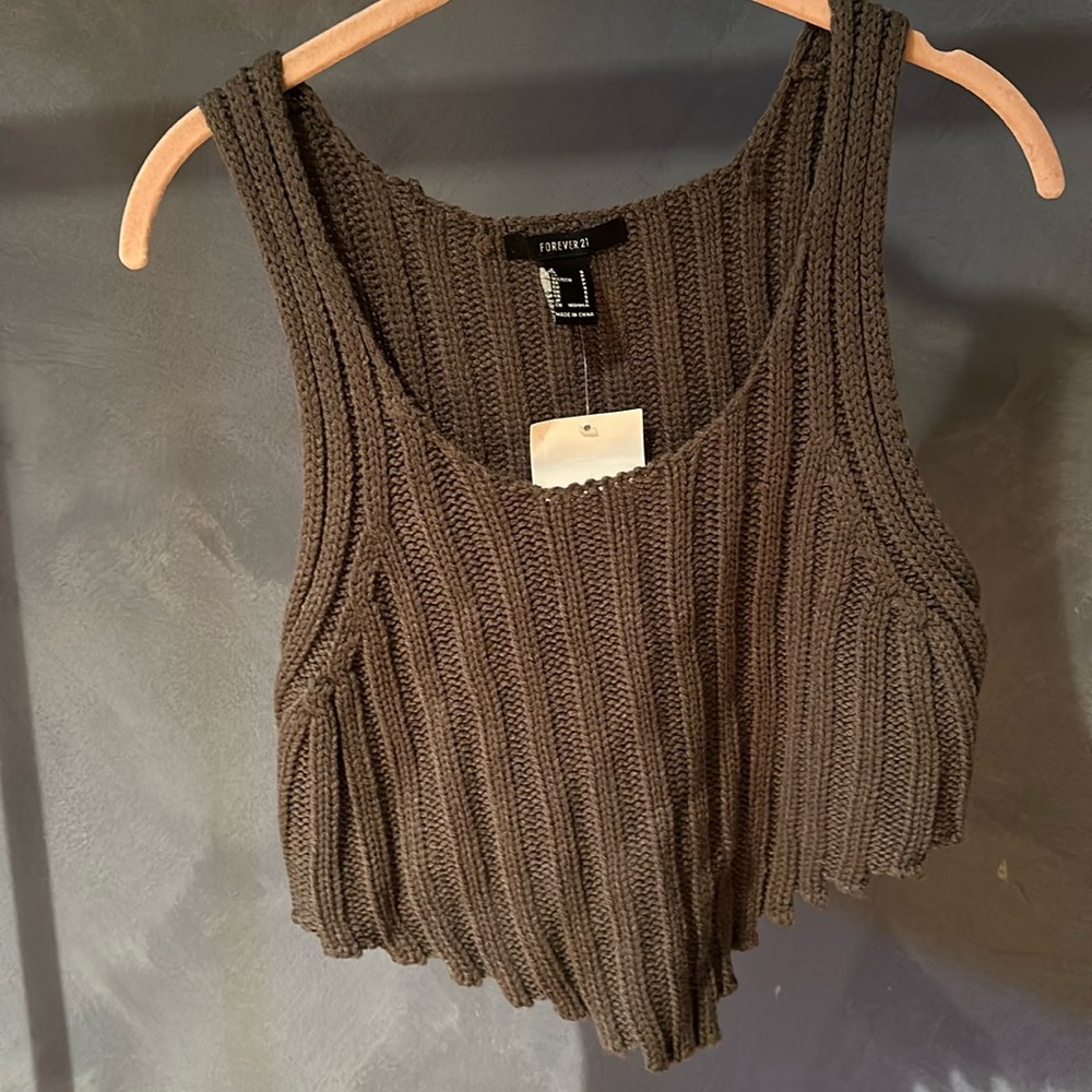 Forever 21 tank top